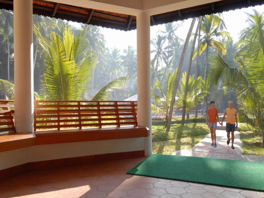 Abad Harmonia Ayurvedic Beach Resort Kovalam Exterior photo