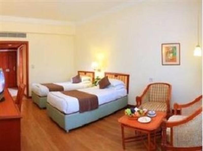 Abad Harmonia Ayurvedic Beach Resort Kovalam Exterior photo